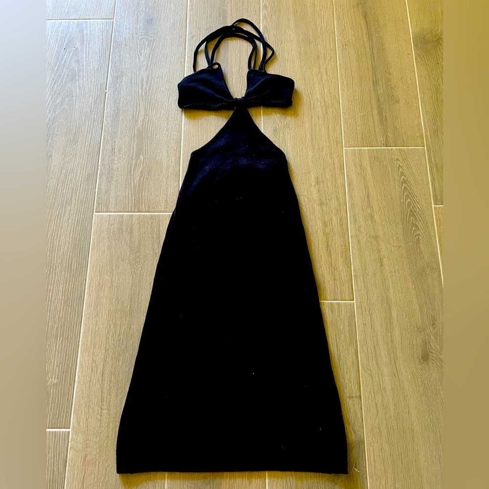 NWT knit cut-out black dress